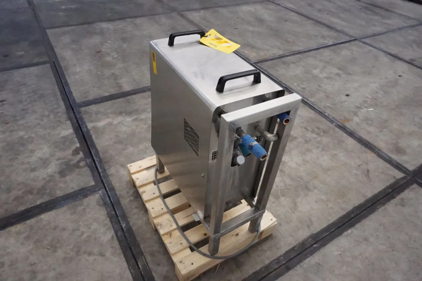 Tool-temp TT-162E - Temperature control unit - 2
