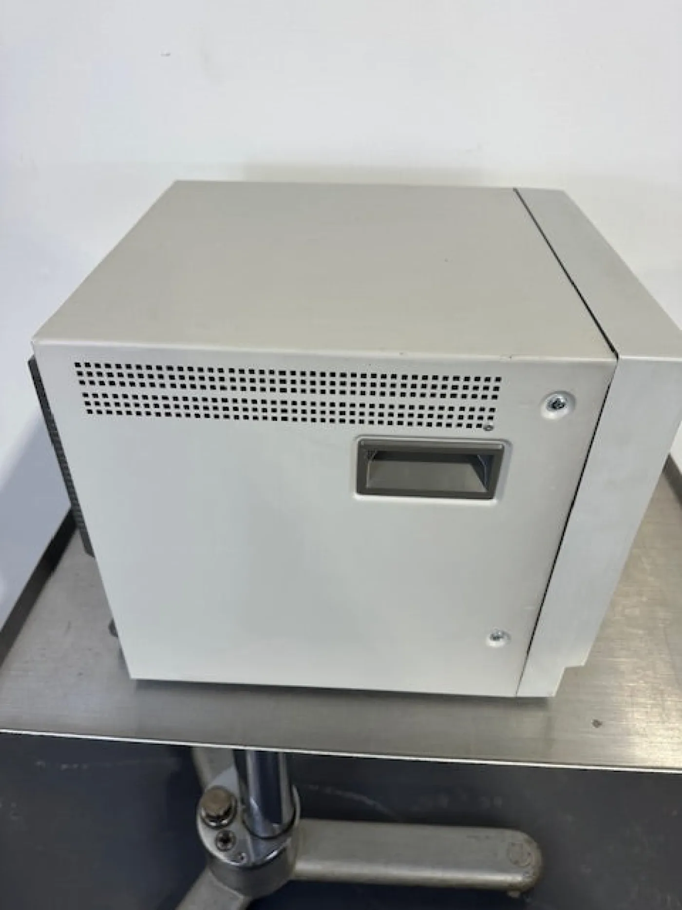Sony PVM-14N5 MDE Videomonitor - 2