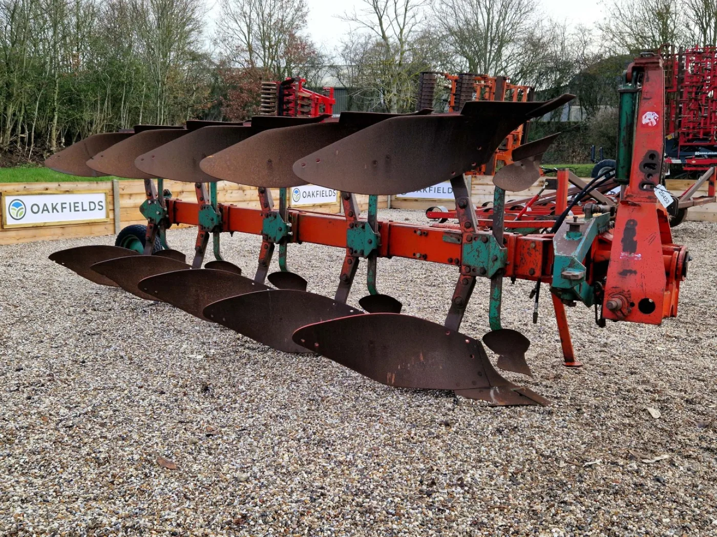 Kverneland LD100-240 5 Furrow Plough - 1