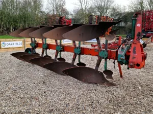Kverneland LD100-240 5 Furrow Plough