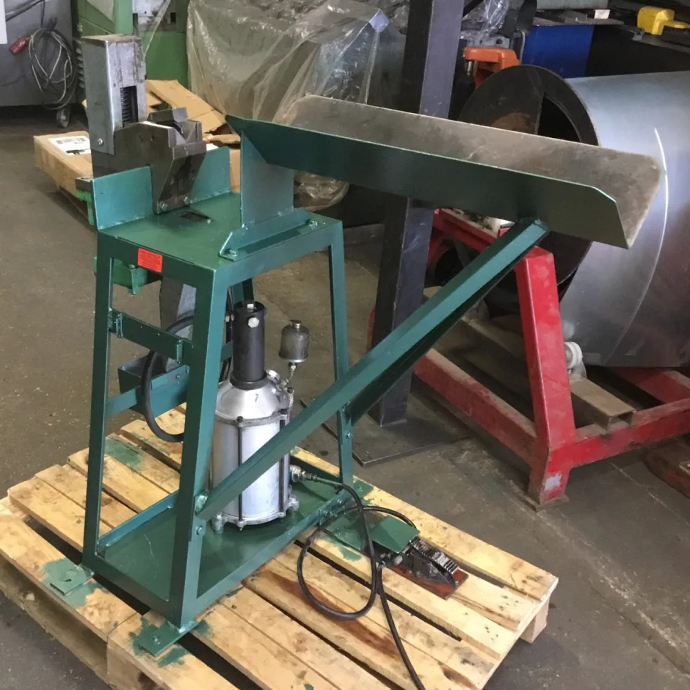 Duct Slip Joint Pneumatic Corner Notcher 50mm - WNS - W. Neal Services Ltd