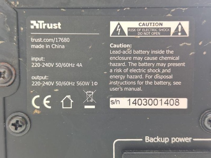 Trust 1000VA UPS