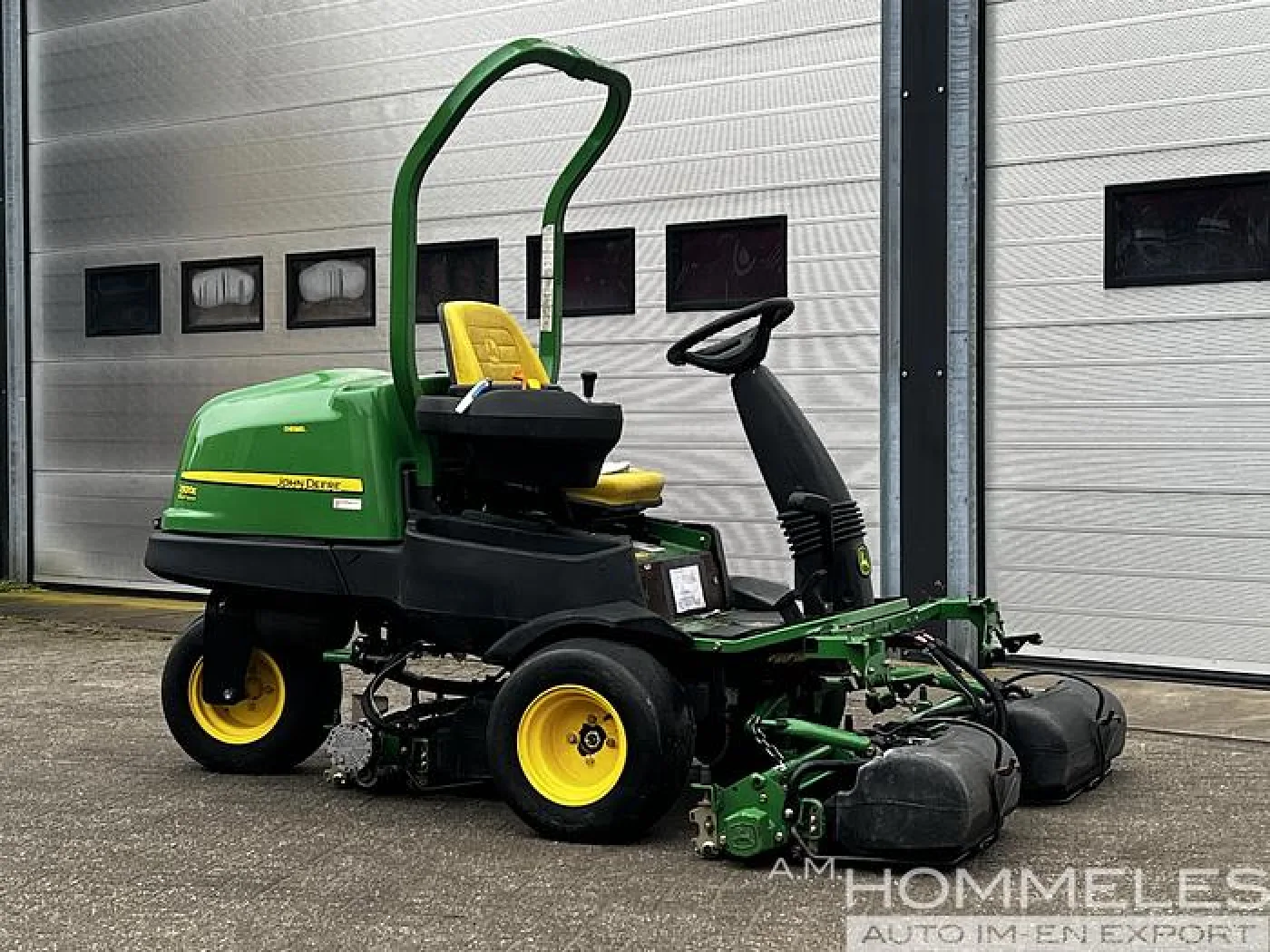 2012 John Deere 2500E E-Cut Hybrid scarifier - 2