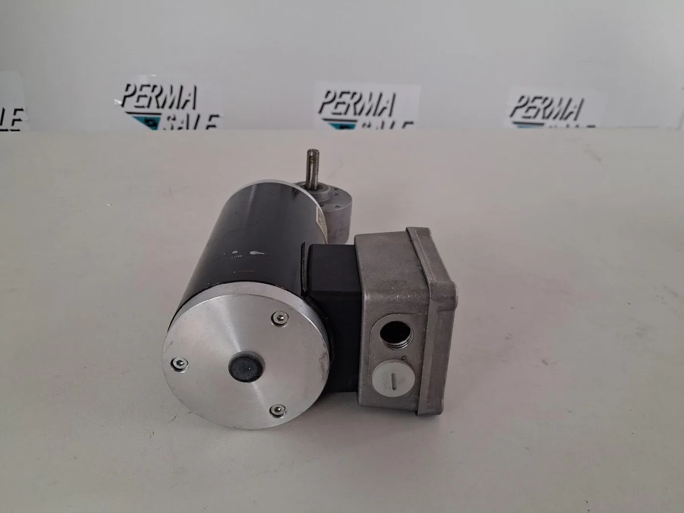 Lenze SSN25-1FVCR Getriebemotor mit Winkelgetriebe - 8