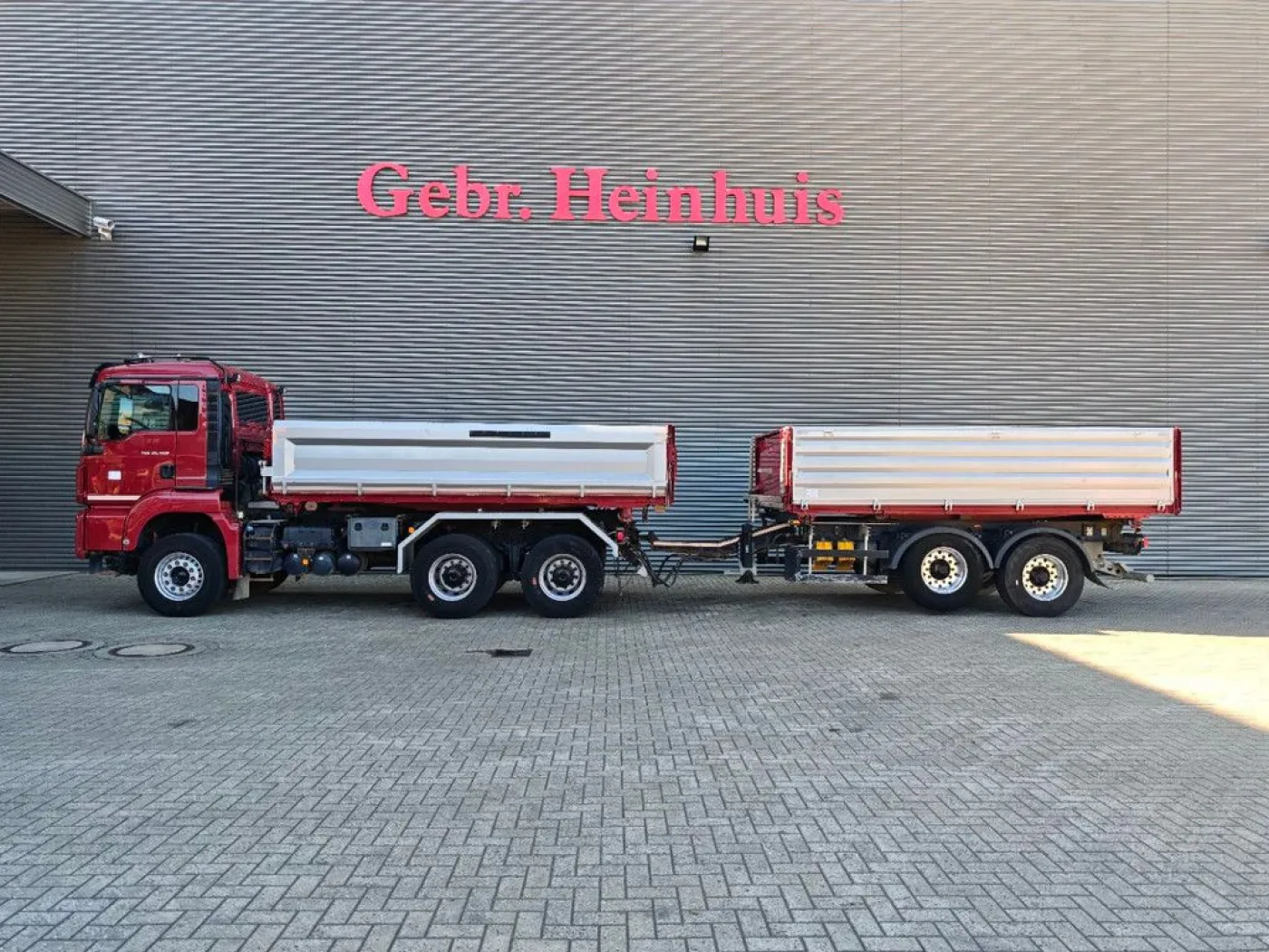 MAN TGS 26.460 6x4 + Schwarzmuller Z2 - 1