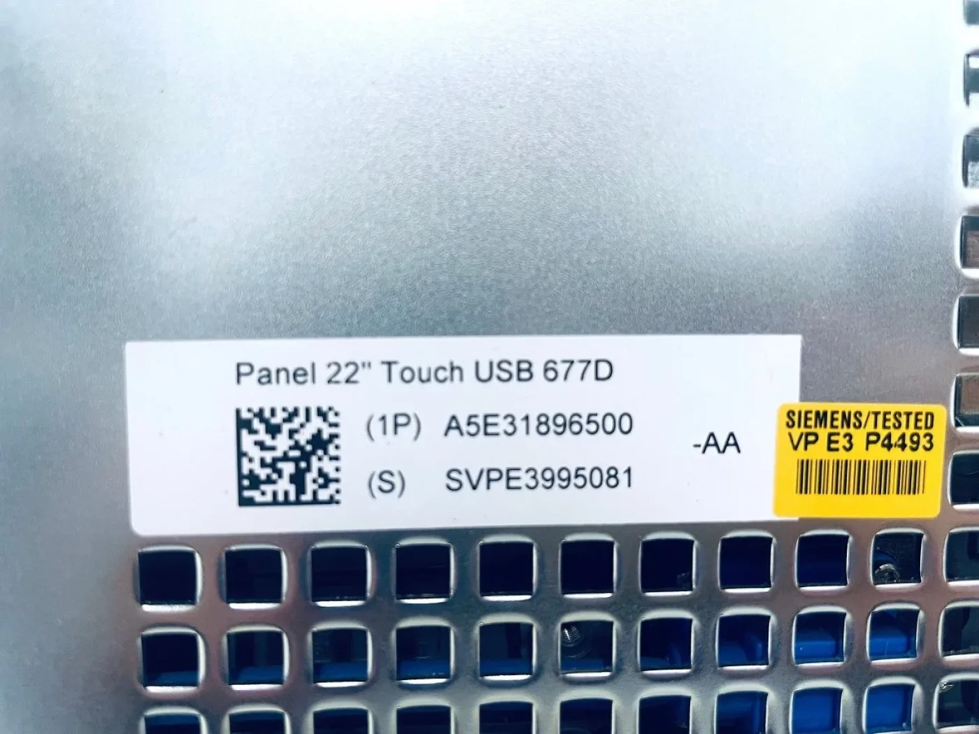 Siemens SIMATIC HMI IPC677D 6AV7260-2GY31-0BX6 - 3