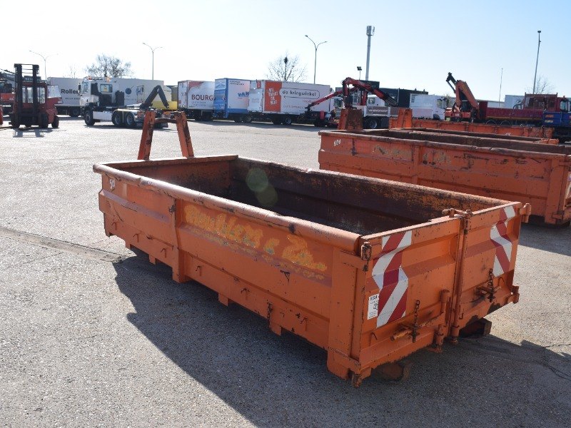 Container 4.5 cub