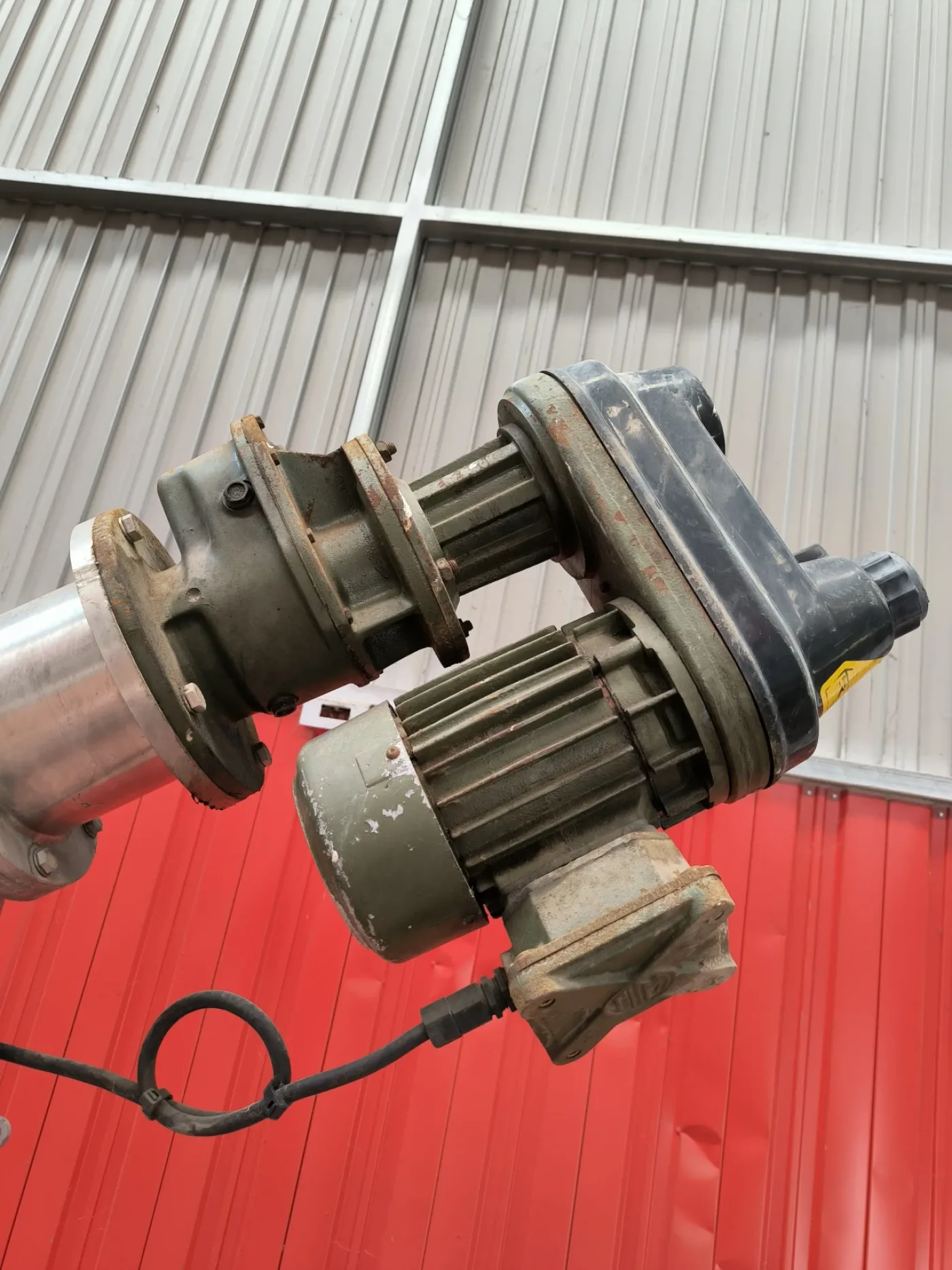 INCLINED STAINLESS STEEL ATEX SCREW CONVEYOR - 6