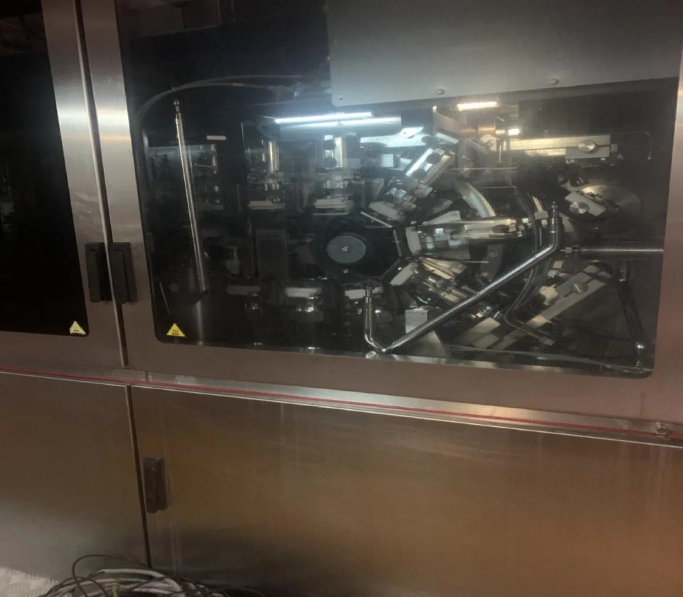 2004 Tetra Pak Aseptic/carton filling and packaging line - 4
