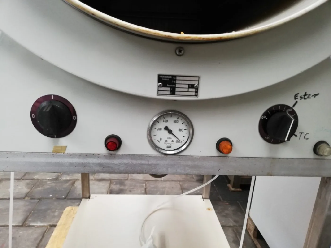 Heraeus Hanau 140 Ltr vacuum - Drying oven - 6