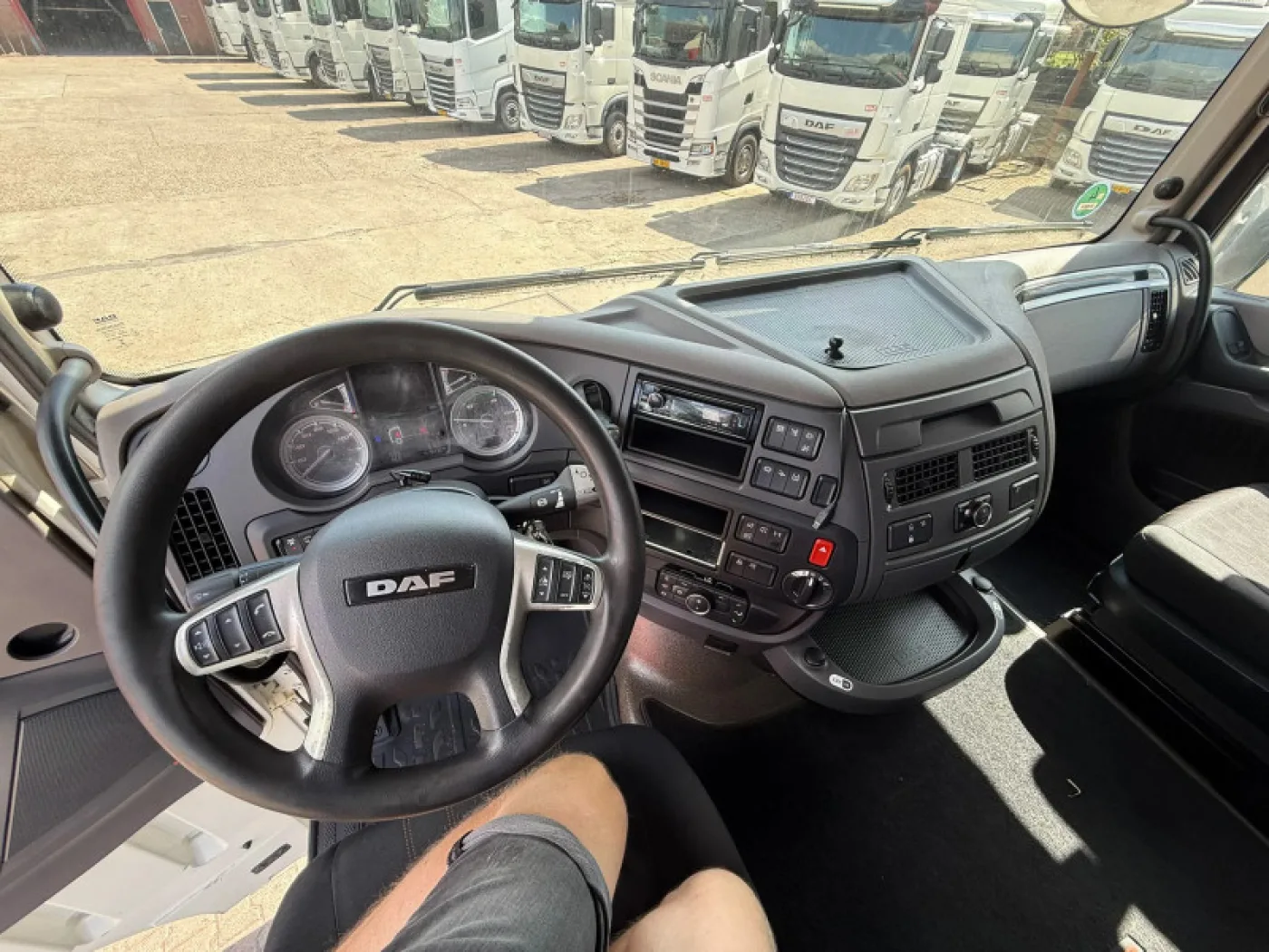 DAF XF 480 6X2 FTP Space Cab Midlift Standalone Air Conditioning Alcoa 419,436 KM NL Truck - 8