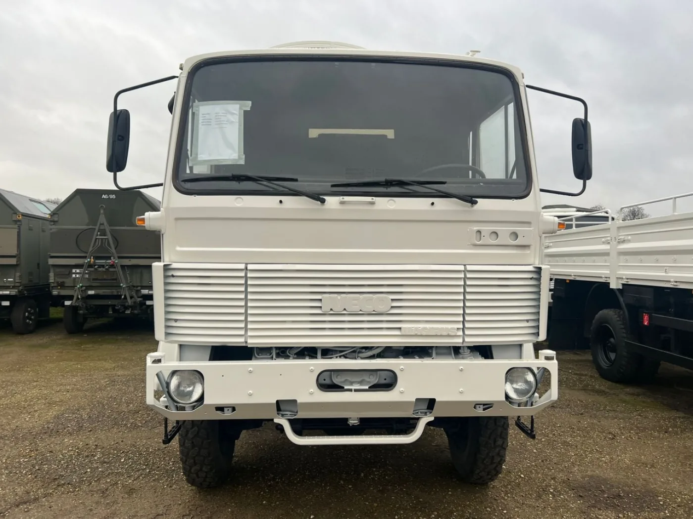 Iveco-Magirus 110-17 4x4 truck - 3