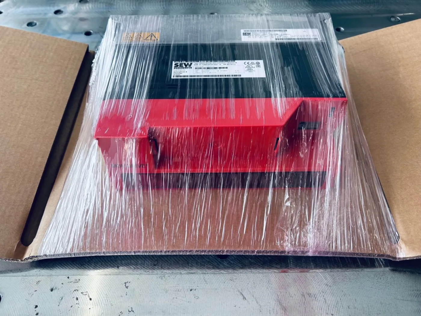 Movidrive MDX61B0030-5A3-4-0T Antriebs-/Frequenzumrichter Steuerkopf - 3