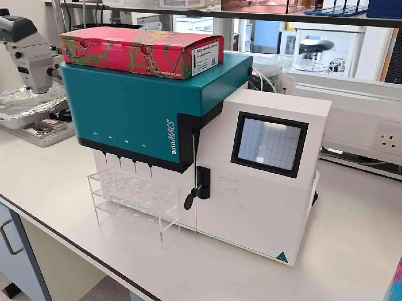 Miltenyi Biotec AutoMACS 003 - 2