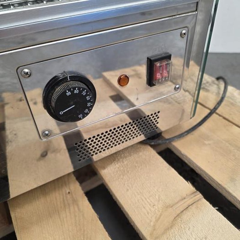 Buffalo Hot Food Display Cabinet