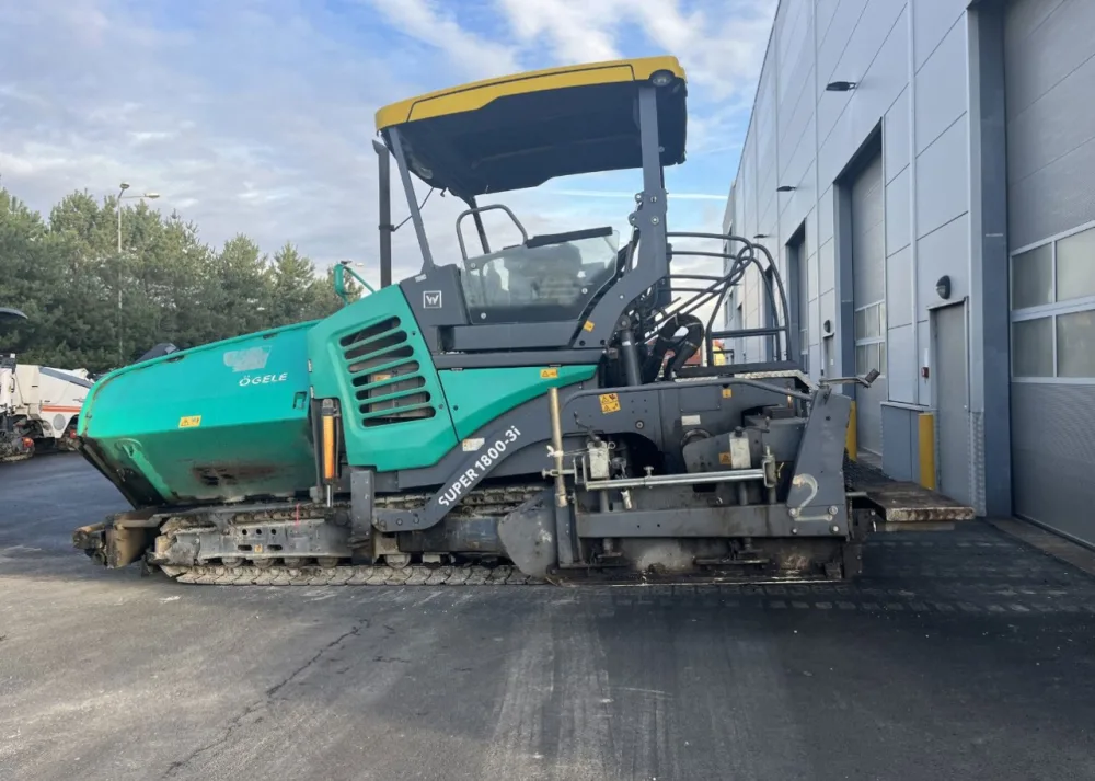 Dynapac SD2500CS Paver
