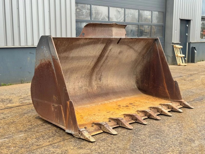 Loading bucket Volvo WP 93713