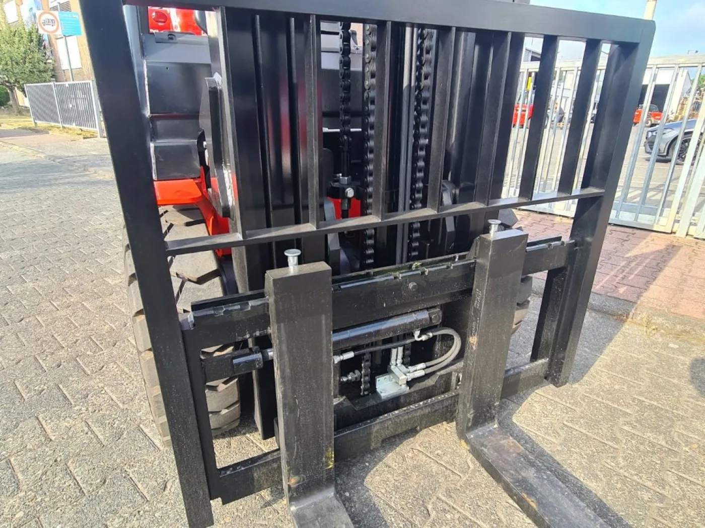 Manitou MI 30 Gas Triplex - 4