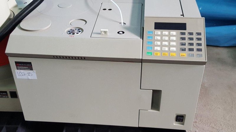 CROMATOGRAFO IN FASE GASSOSA CON SPAZIO DI TESTA – PERKIN ELMER – MOD. AUTOSYSTEM
