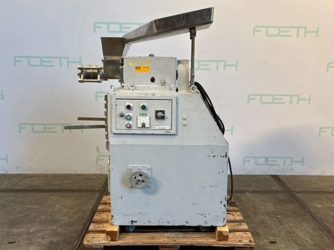 Elanco - Roll compactor - 3