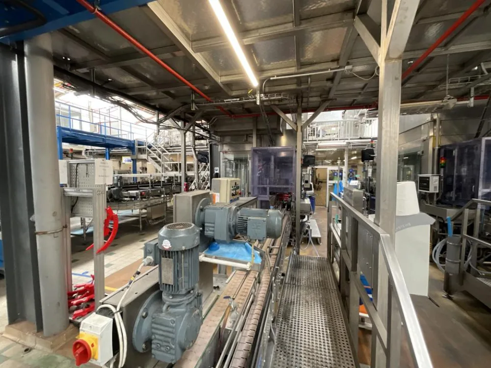 1987 Serac Serac AN3R30 Rotary Syrup Bottle Fill Rotary Syrup Bottle Filling and Capping Machine - Line 3