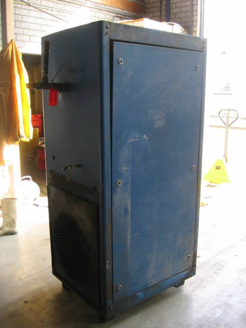 Air compressor