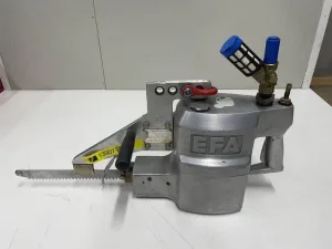 Breastbone saw
