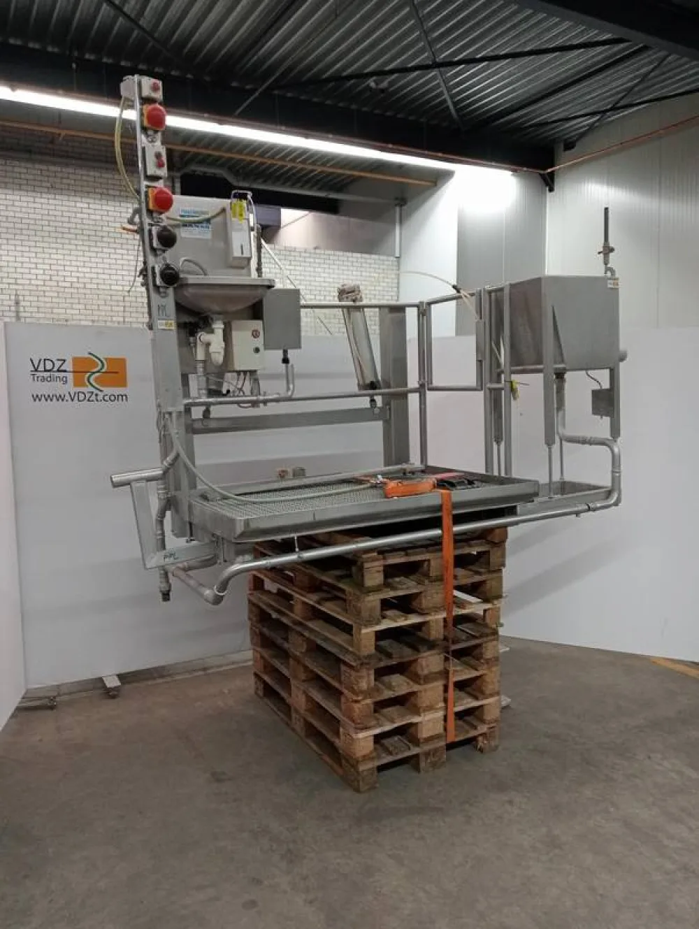 Paunch platform incl paunch lift