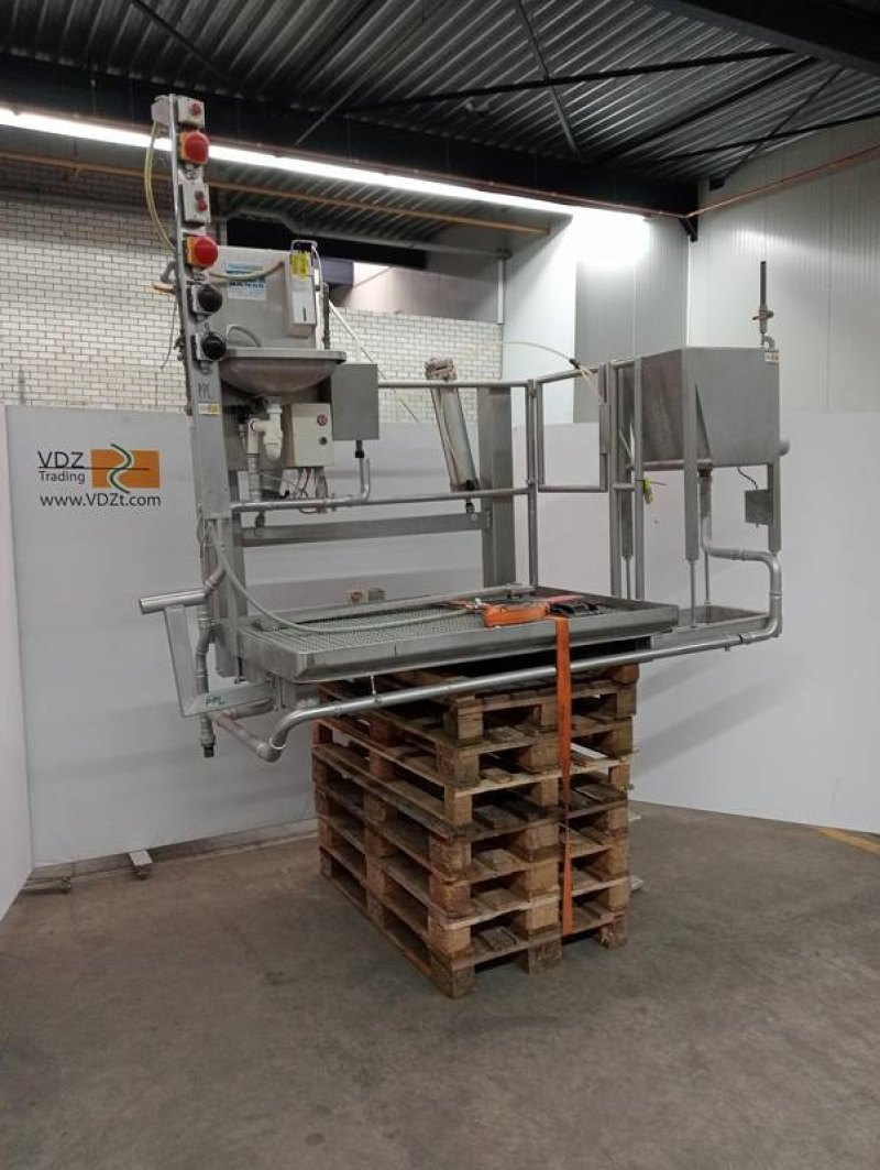 Paunch platform incl paunch lift