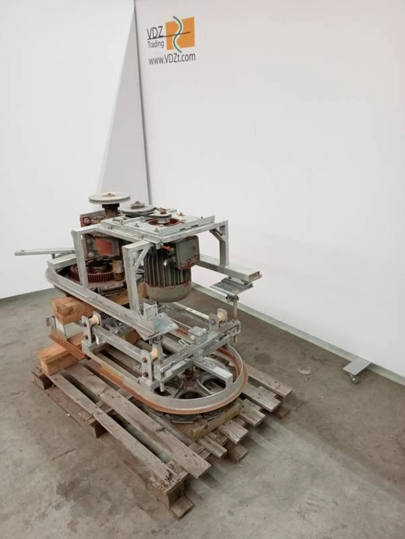 Dirty line conveyor - 4
