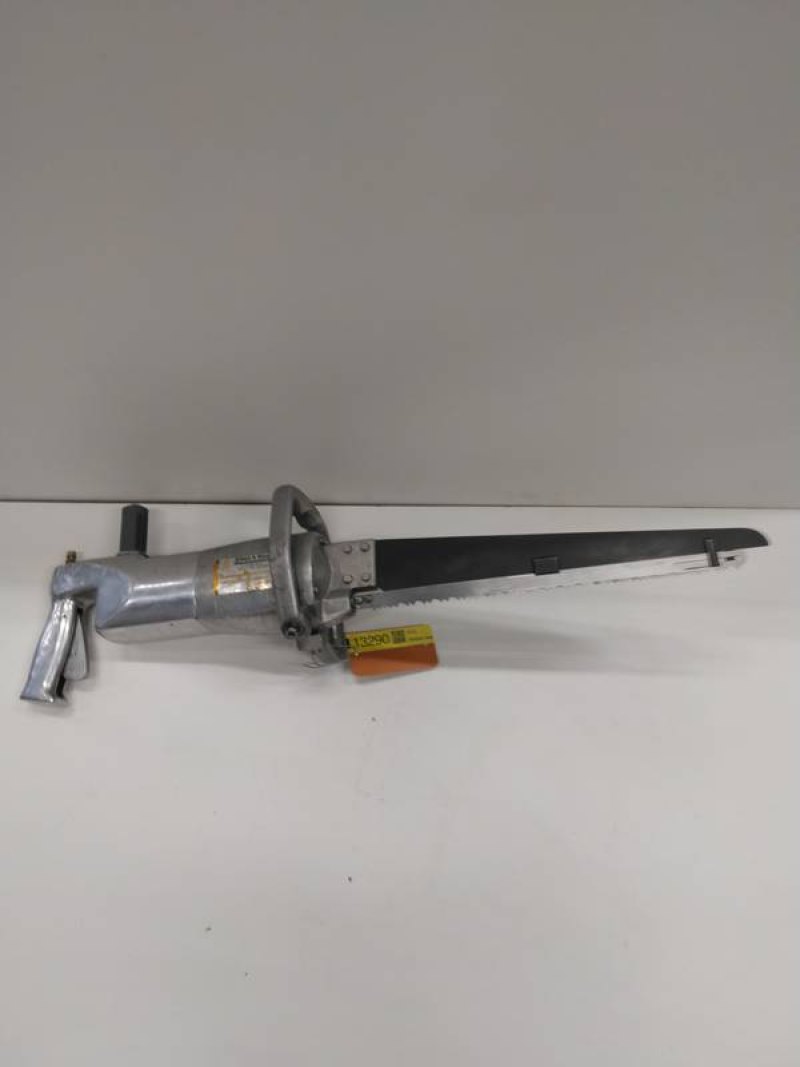 Breaking saw