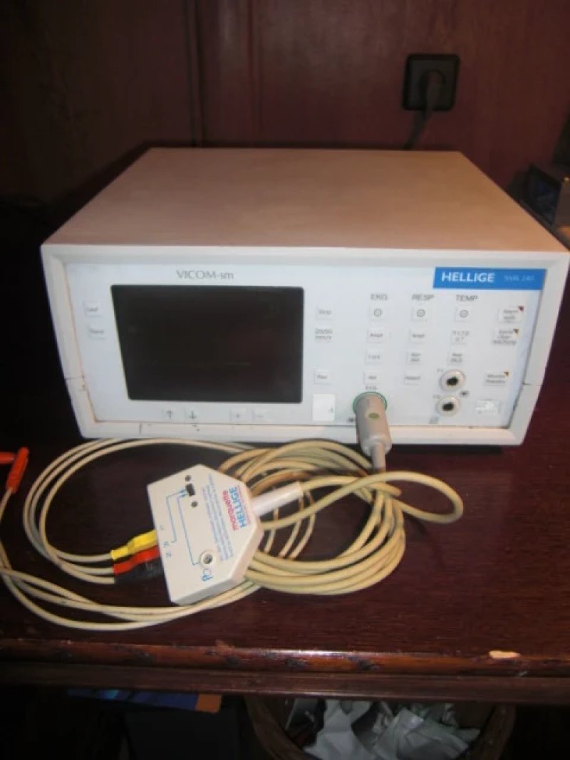 Hellige Vicom-sm SMK 240 EKG-Monitor