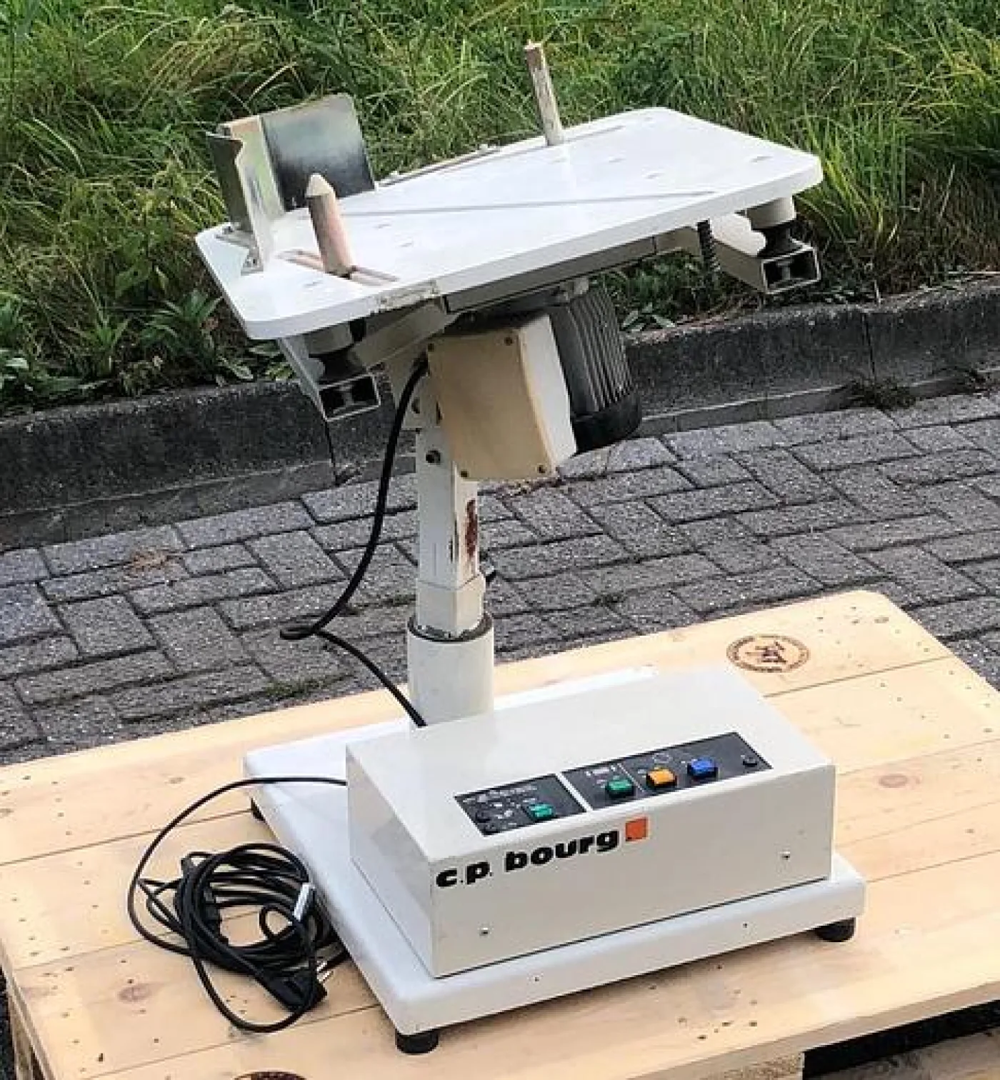Bourg TA 860 - 1