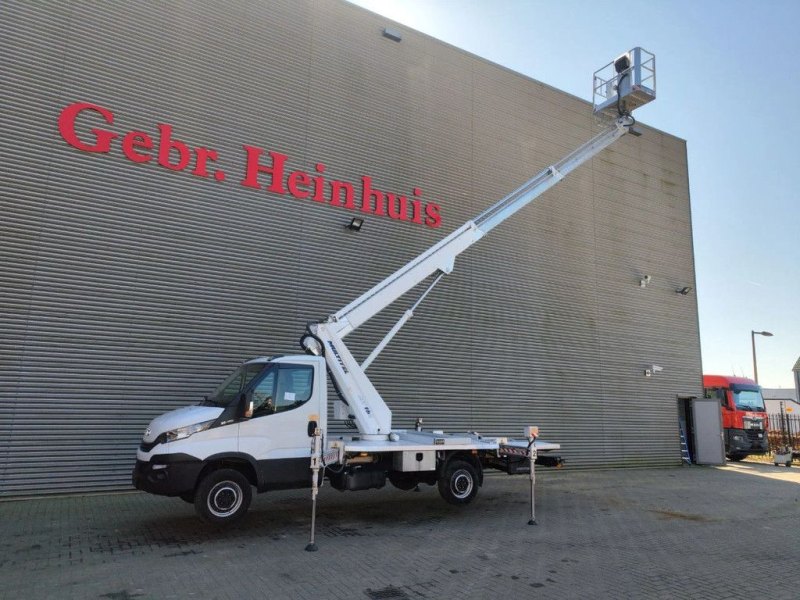 Iveco Täglich 35S12 Multitel MT162