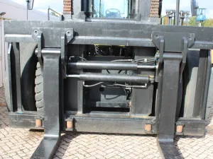 CAT V 800