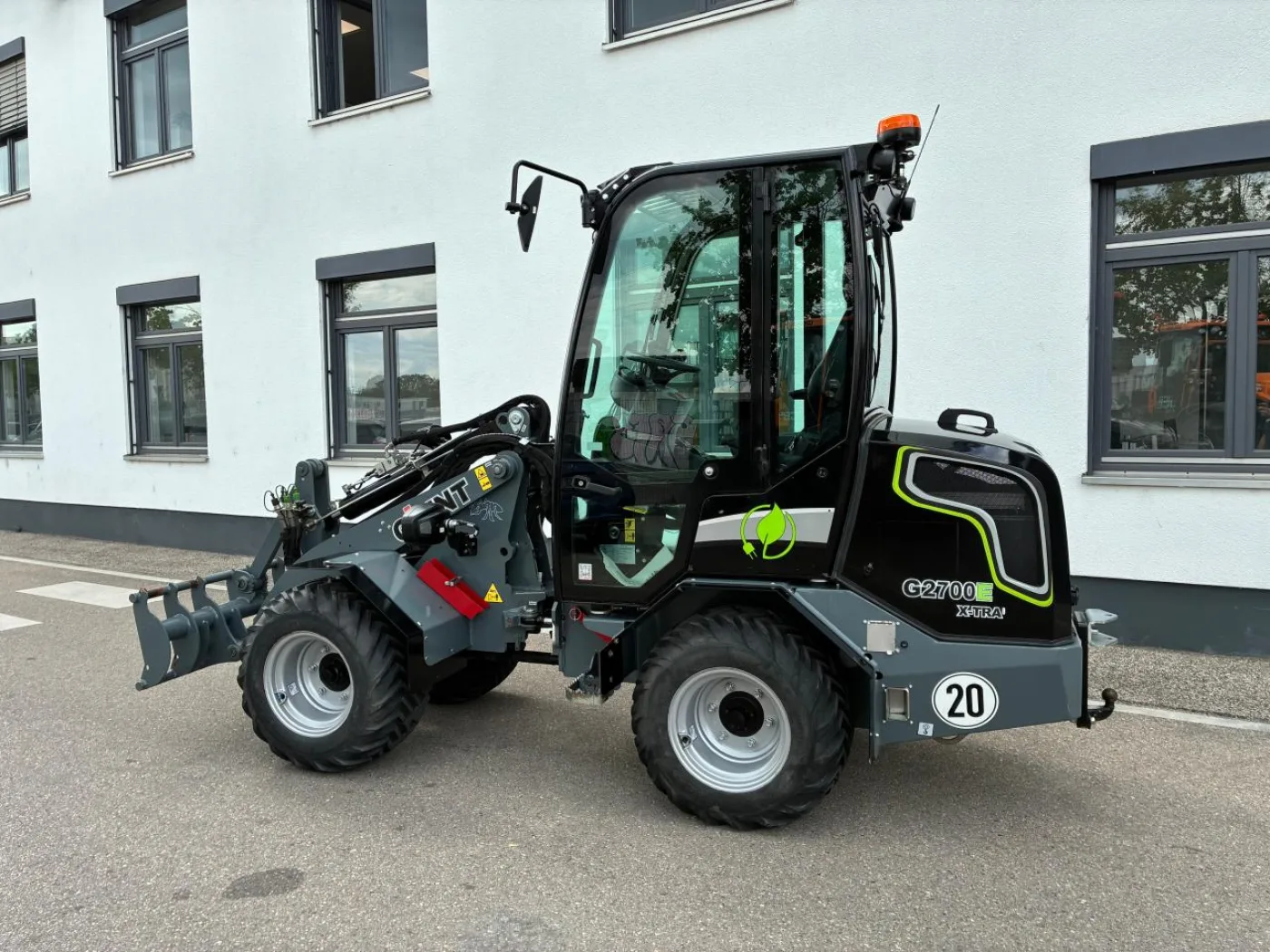 Radlader Giant G 2700 E X-Tra - 4