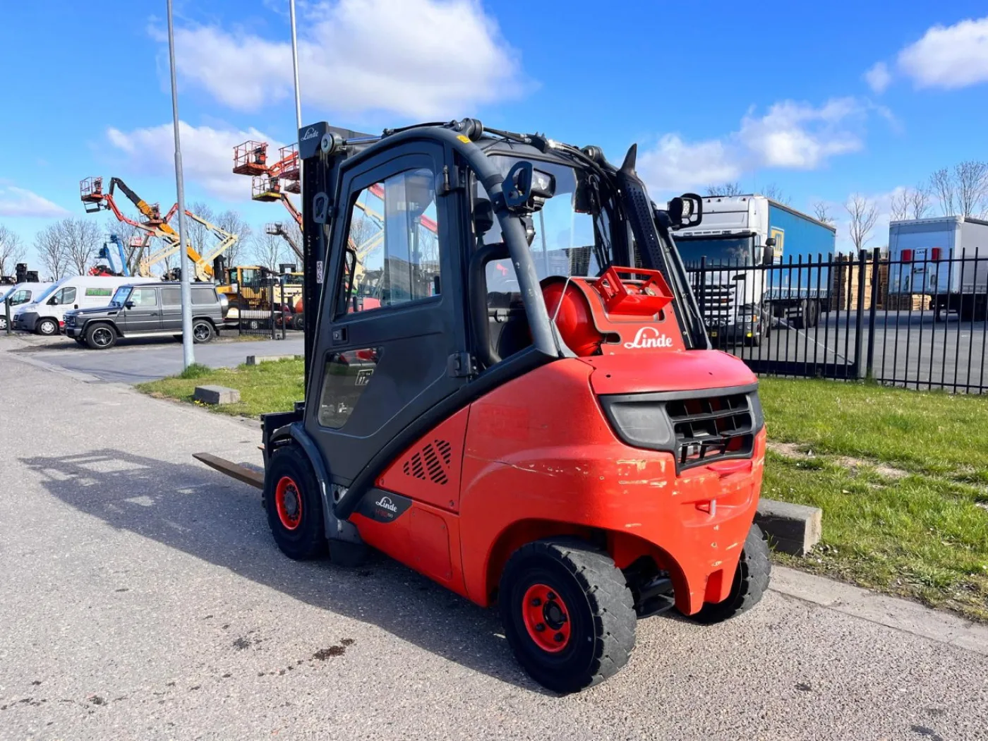 Linde H30T-02 - 6