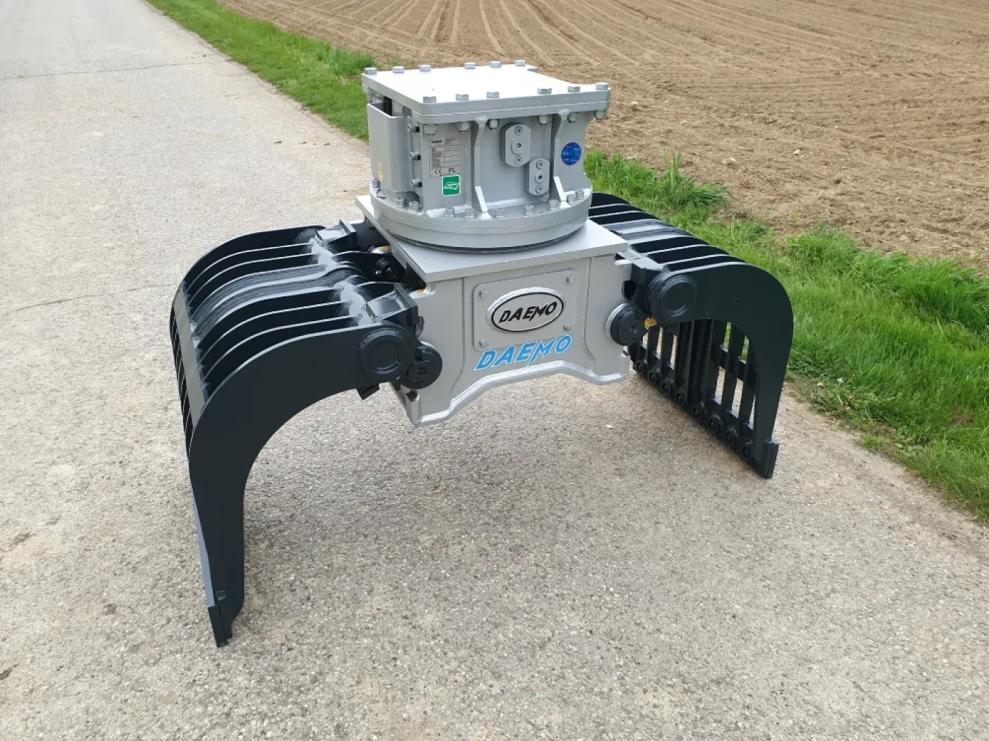 Daemo - DMR 600 - 1