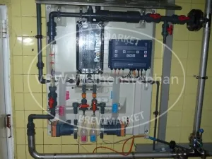 Chlorine dioxide generator