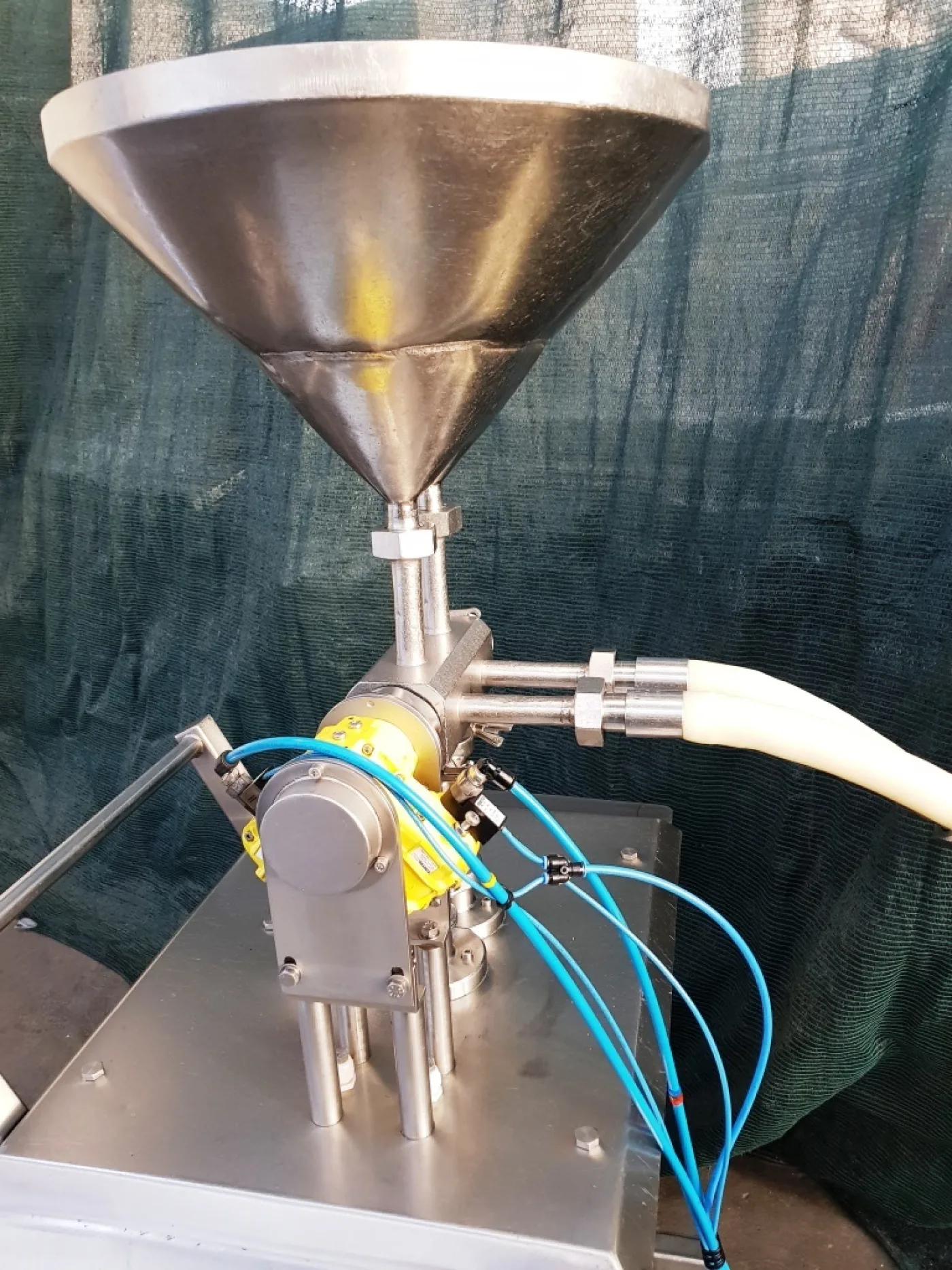 DOSATRICE PNEUMATICA PER CREME - 8
