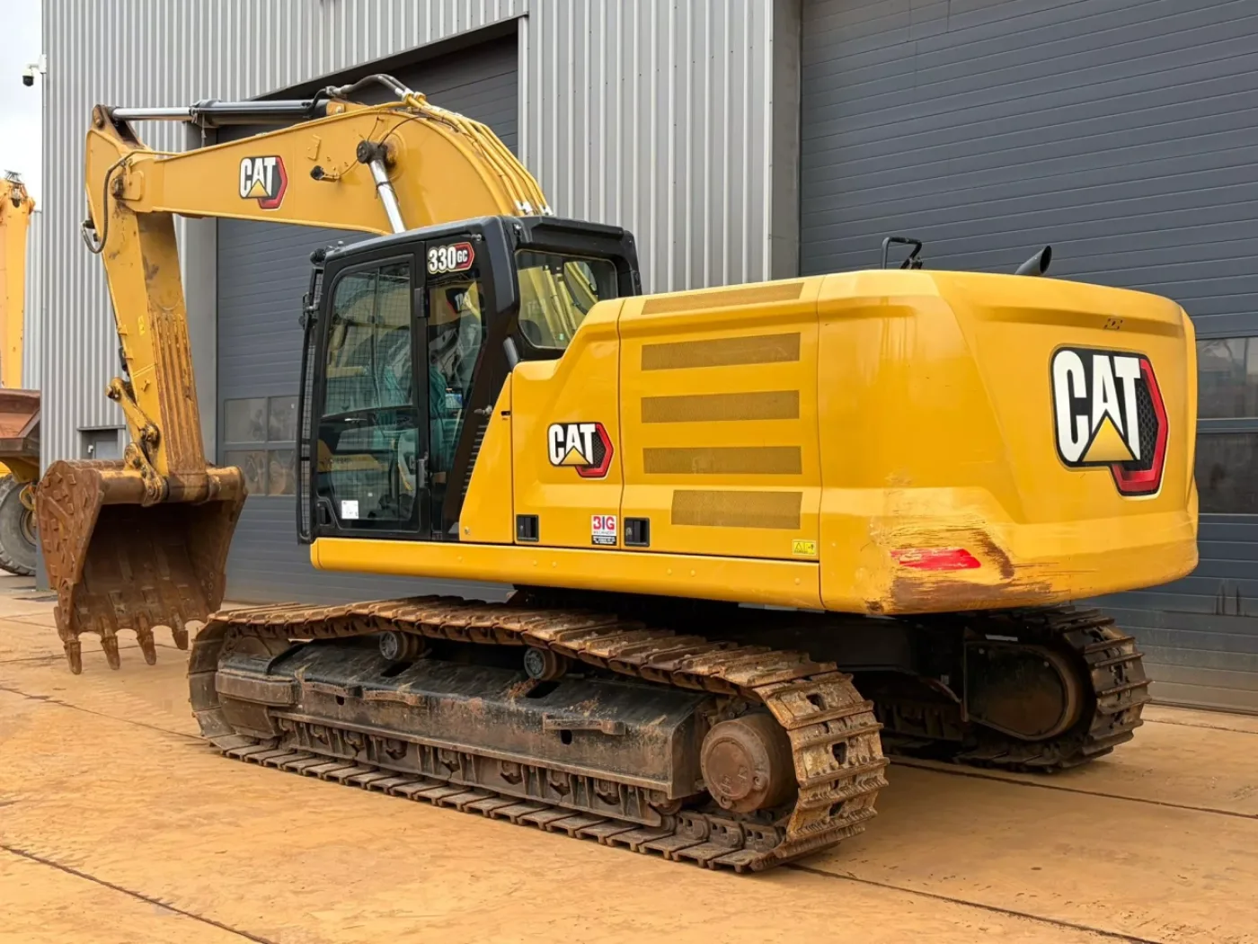 Caterpillar 330GC – 07H LRC – Tier 2 engine - 3