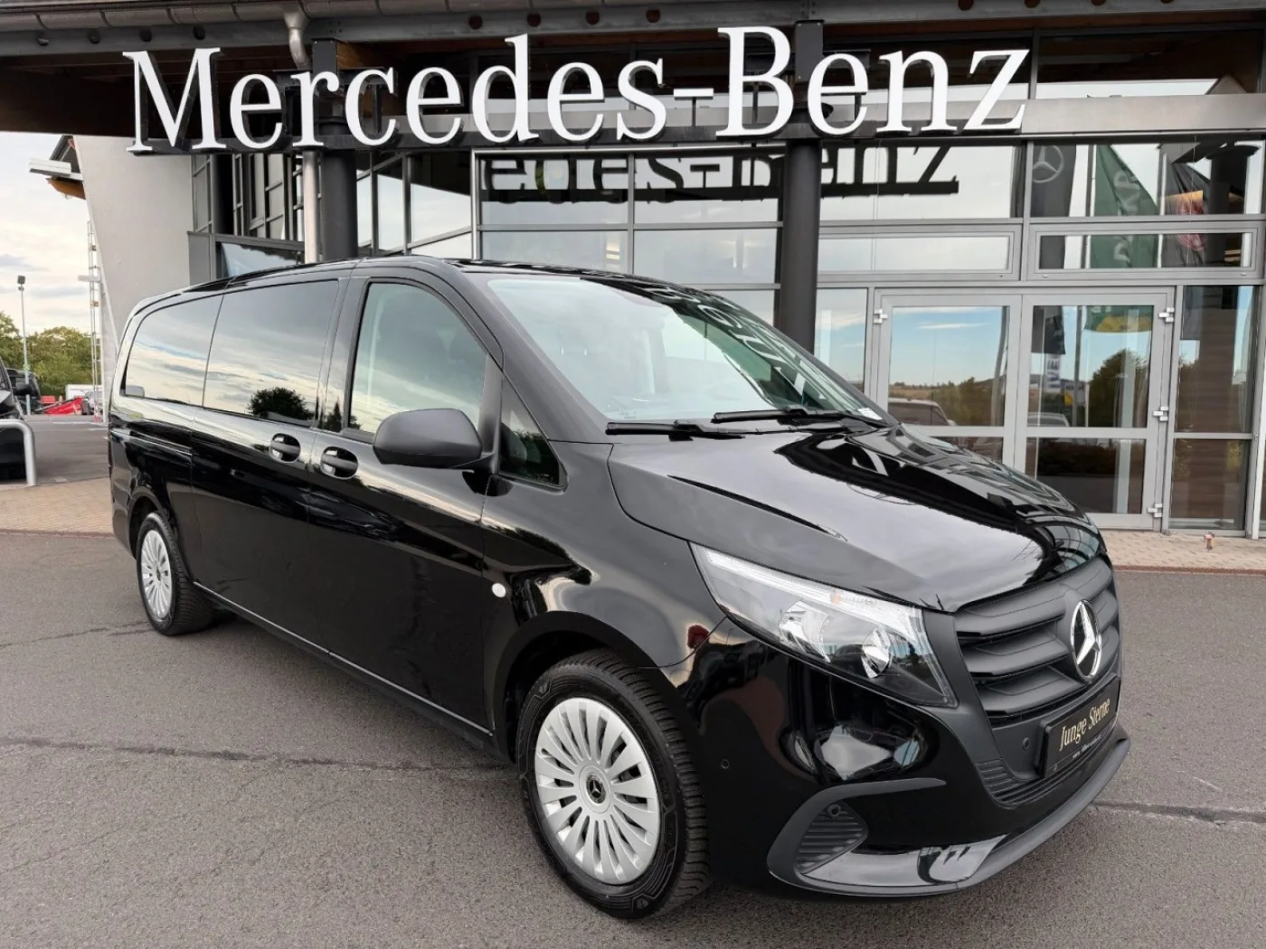 Mercedes Benz Vito 116 CDI 9G Tourer Extral AHK2,5to 2xKlima - 1