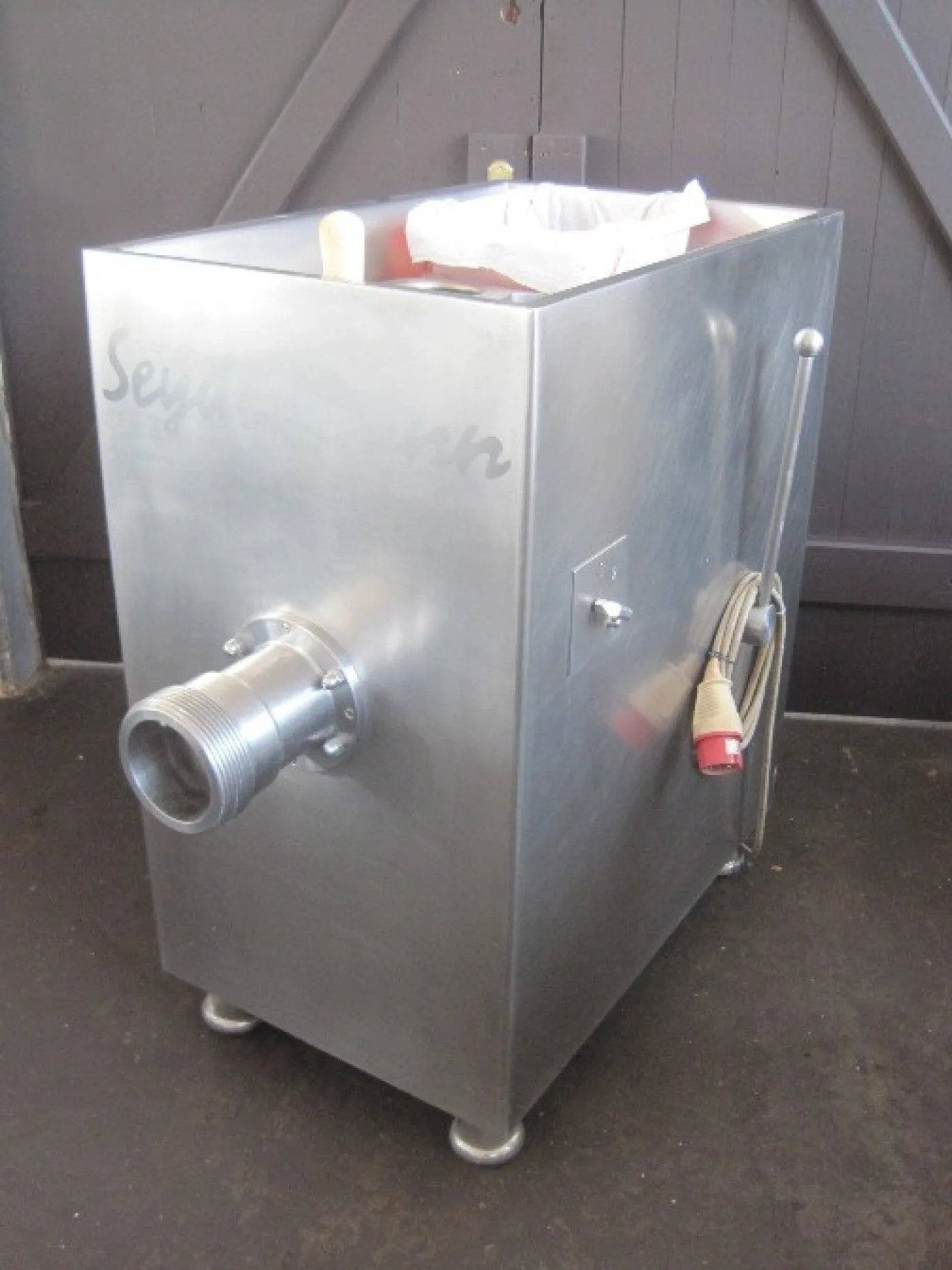 Seydelman WD114 Mincer/Grinder - 1