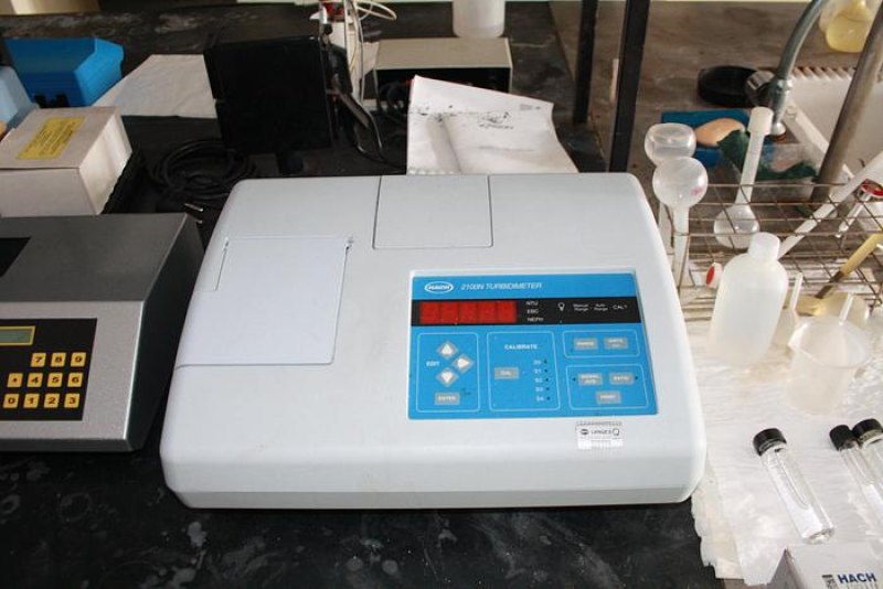 Turbidímetro de Laboratório HACH 2100N