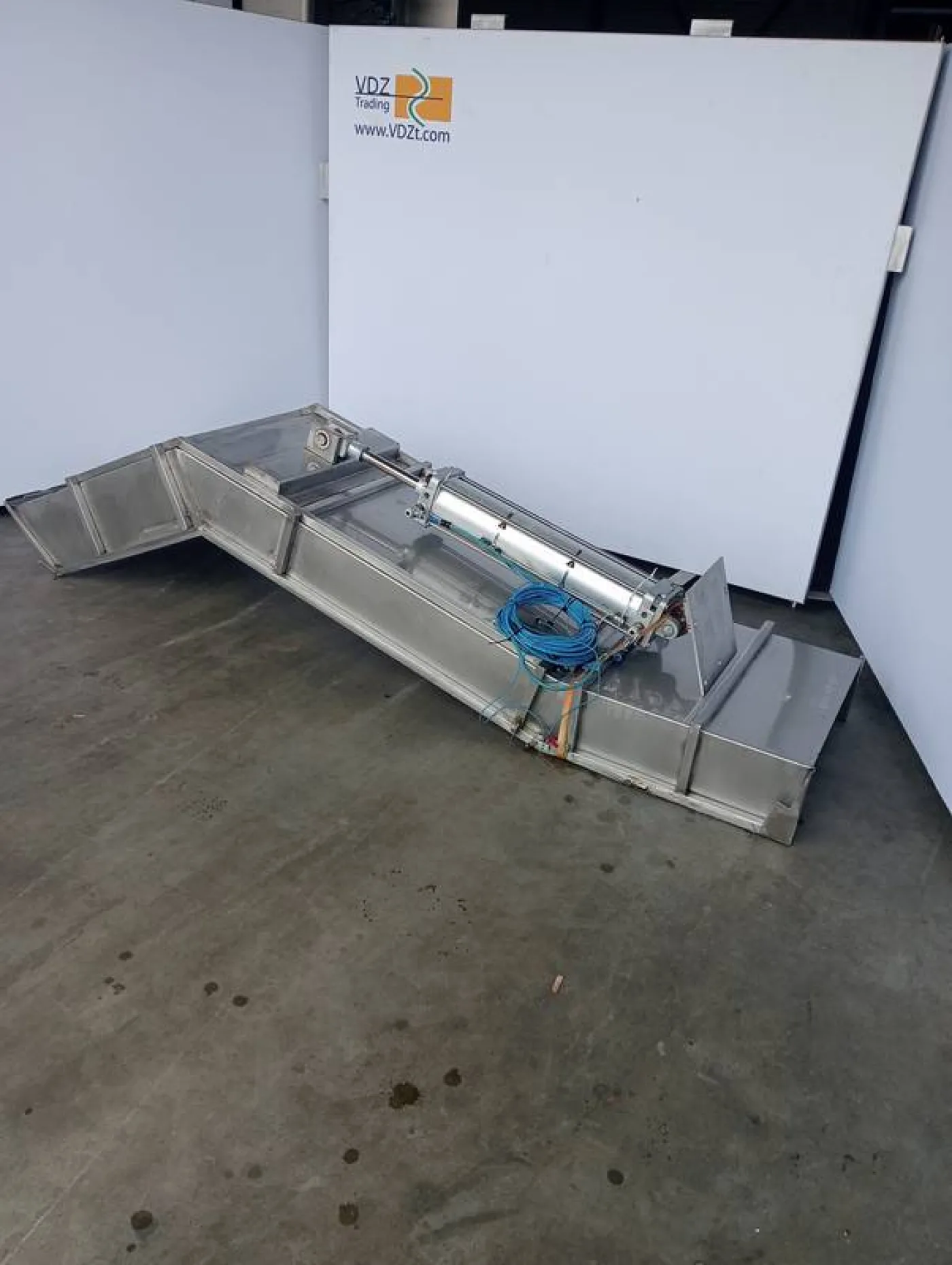 Paunch gutter - lift - 5
