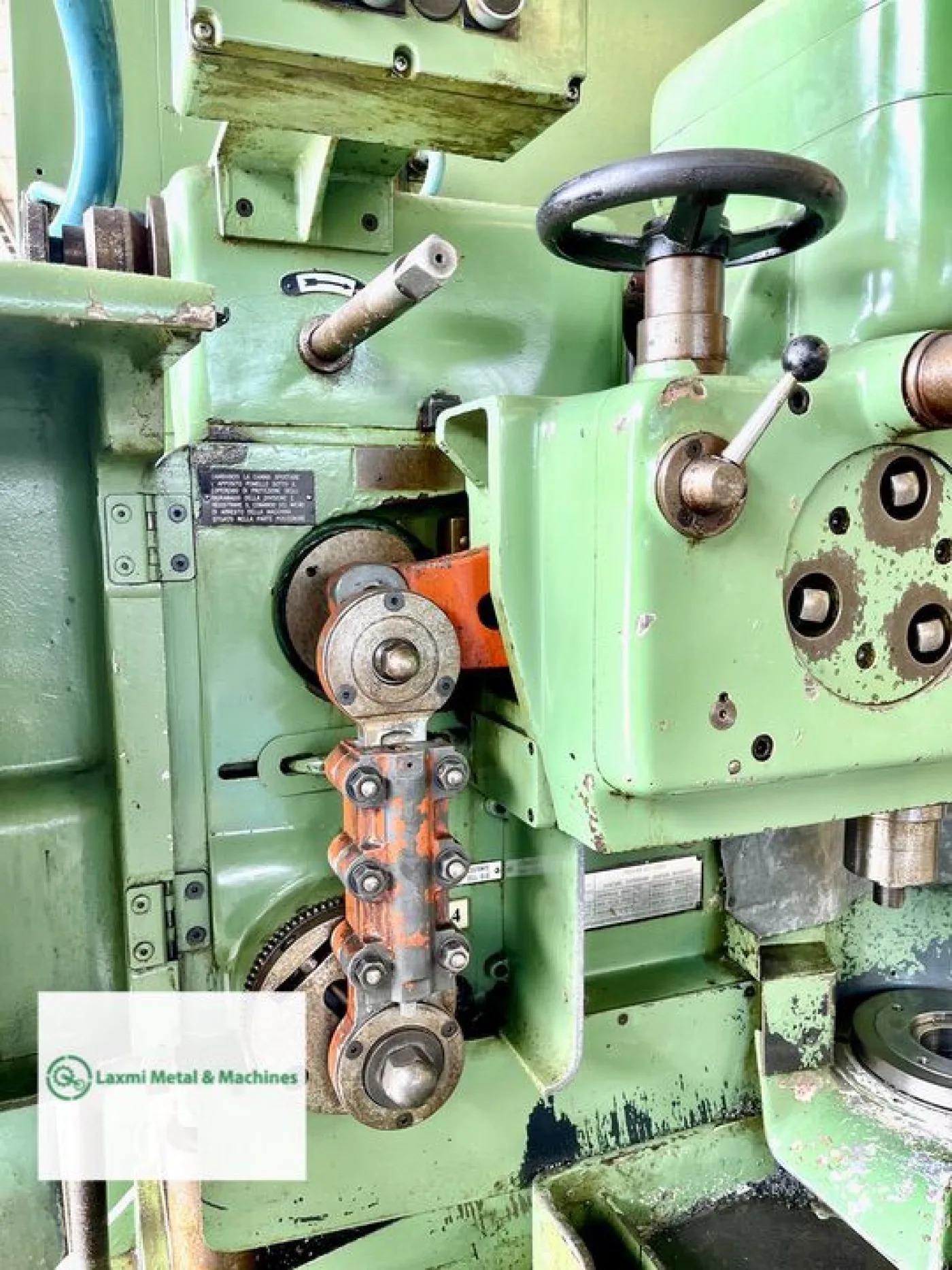 FORAGE D'ENGRENAGES, DEMM - SRI 180 - Laxmi Metal & Machines, Rohtak - 4