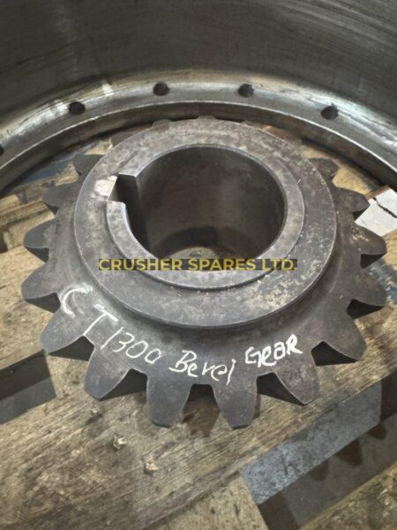 C043.1300 | Bevel Pinion Gear | Kue-Ken 51CT |
