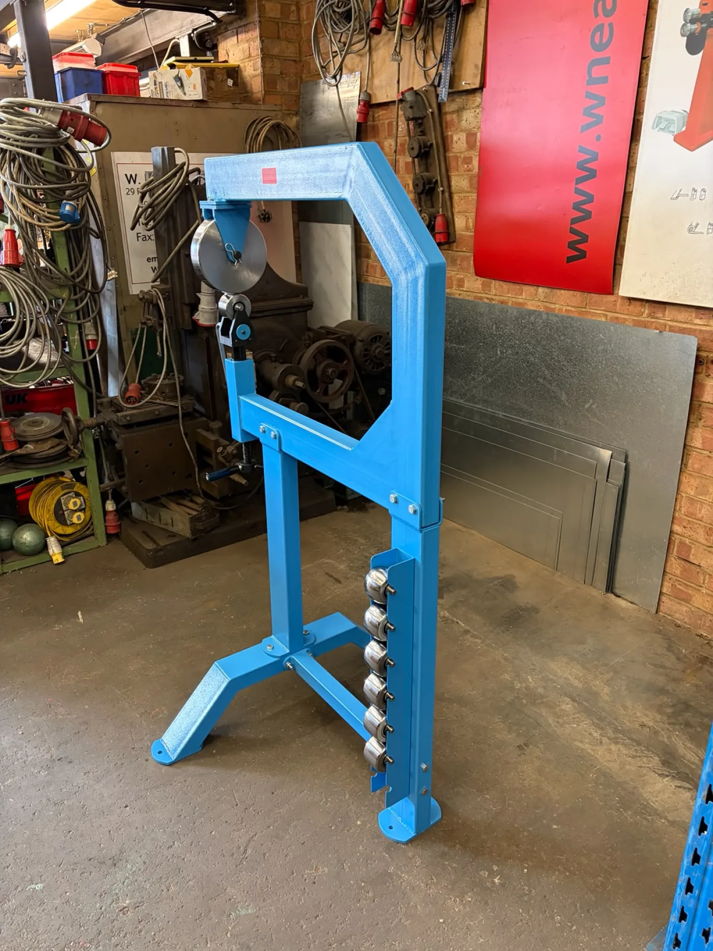 WNS Fabricated English Wheeling Machine 710mm - WNS - W. Neal Services Ltd - 4