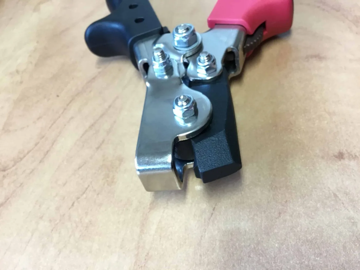 WNS Button Punch Snap Lock Pliers - WNS - W. Neal Services Ltd - 3