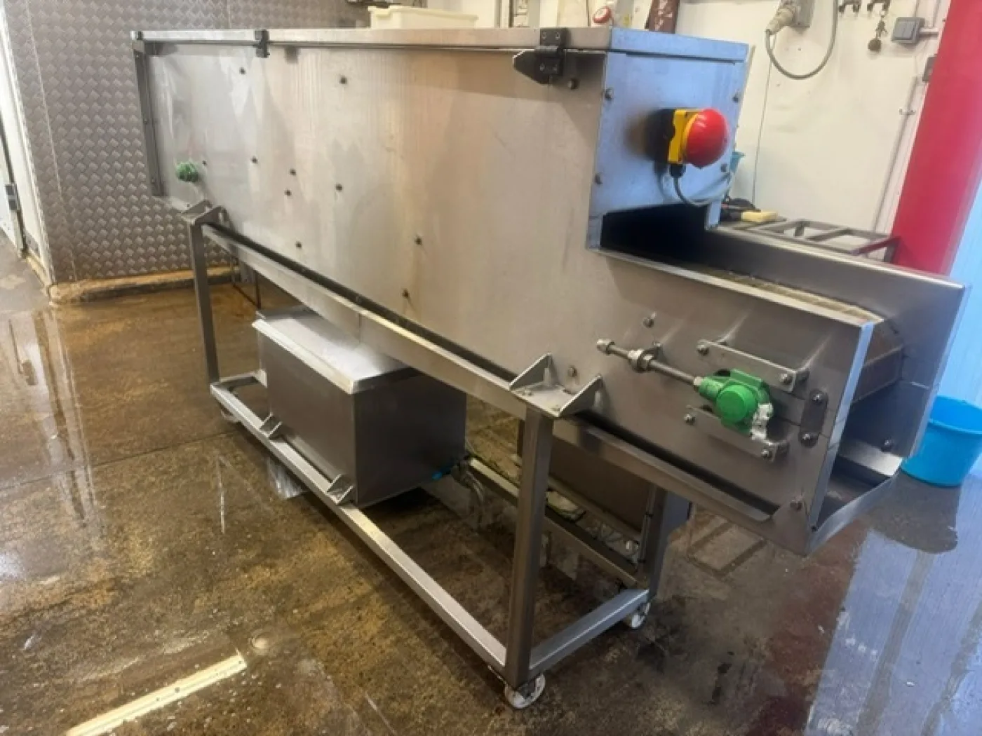 Polar Systems Crab Stunning Machine - 1